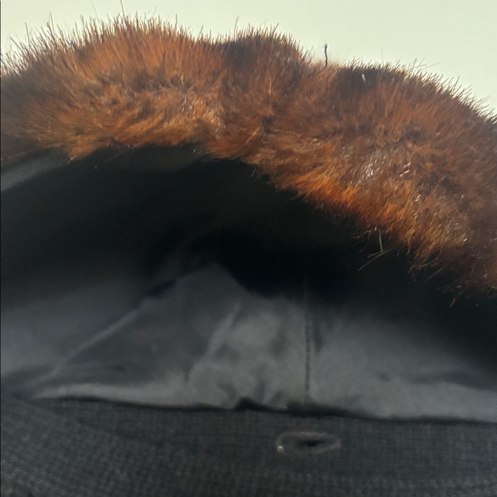 Lauren by Ralph Lauren Vintage Wool and Cashmere Cardigan With Fur Collar - Picture 8 of 9